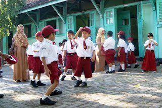 Hari Pertama Masuk Sekolah di SD Negeri 1 Cepu Tak Ada Upacara Bendera