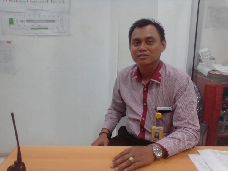 Ultah, Supermarket Bravo Adakan Jalan Santai