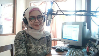 Vita Penyiar Radio dengan Segudang Penggemar
