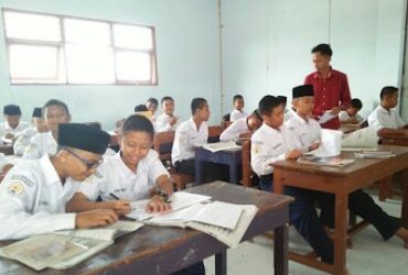 SMP At-Tajdid Cepu, Tiada Hari Tanpa Bahasa Arab