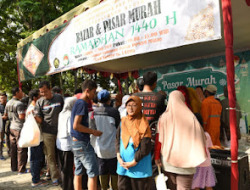 Dharma Wanita Migas Gelar Pasar Murah