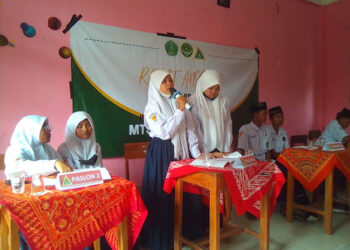 Belajar Demokrasi, MTs Darul Falah Cepu Gelar Pemilu 4 MTs Darul Falah Cepu