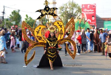 Membludak Karnaval Cepu Sukses Digelar Kota Cepu Dipenuhi Lautan Manusia
