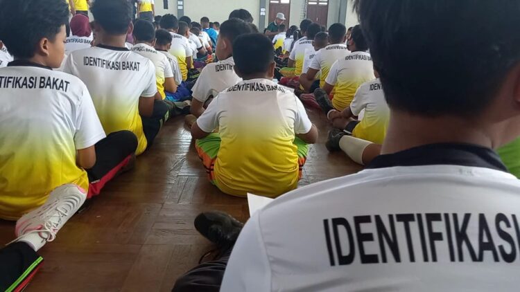 Kemenpora Identifikasi Bakat Atlet Angkat Besi