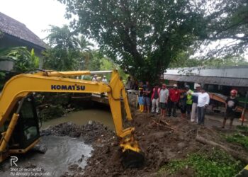 Dinas PUPR Blora Mulai Melakukan Pengerukan