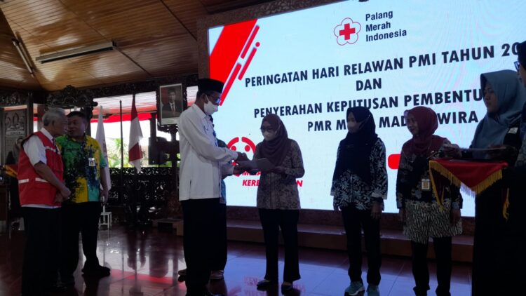 Peringati Hari Relawan, PMI Blora Serahkan Keputusan Pembentukan PMR