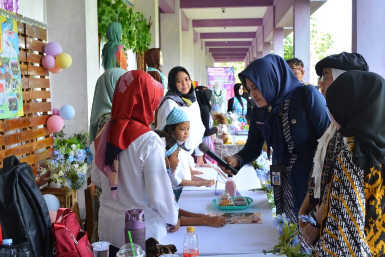 kabid pembinaan dikdas dinas pendidikan kab blora