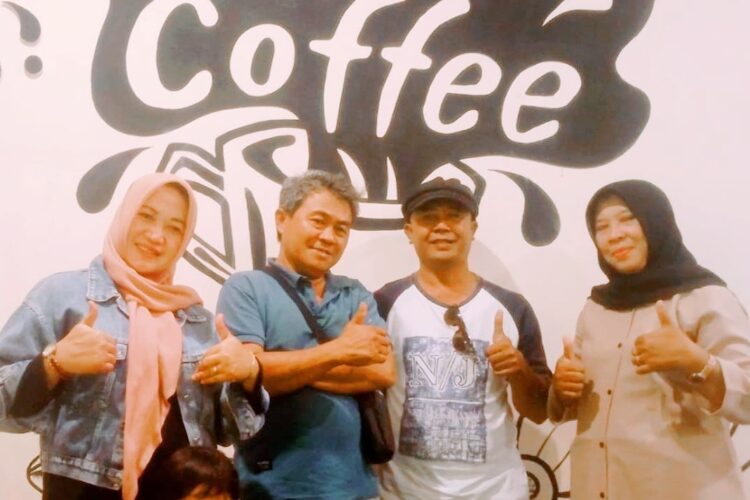 Satukan Kenangan, SMA Kristen Cepu Adakan Reuni Akbar 1 Satukan Kenangan SMA Kristen Cepu Adakan Reuni Akbar