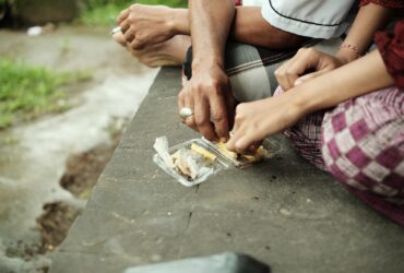 Pola Makan - Unsplash