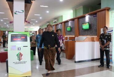Bupati Blora Cek Loket Pelayanan OPD di MPP