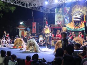 24 Tahun, Barongan Risang Guntur Seto Konsisten Lestarikan Kesenian Kahas Blora