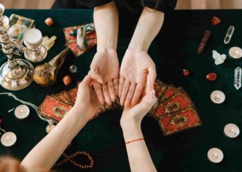 Ramalan Zodiak Minggu an