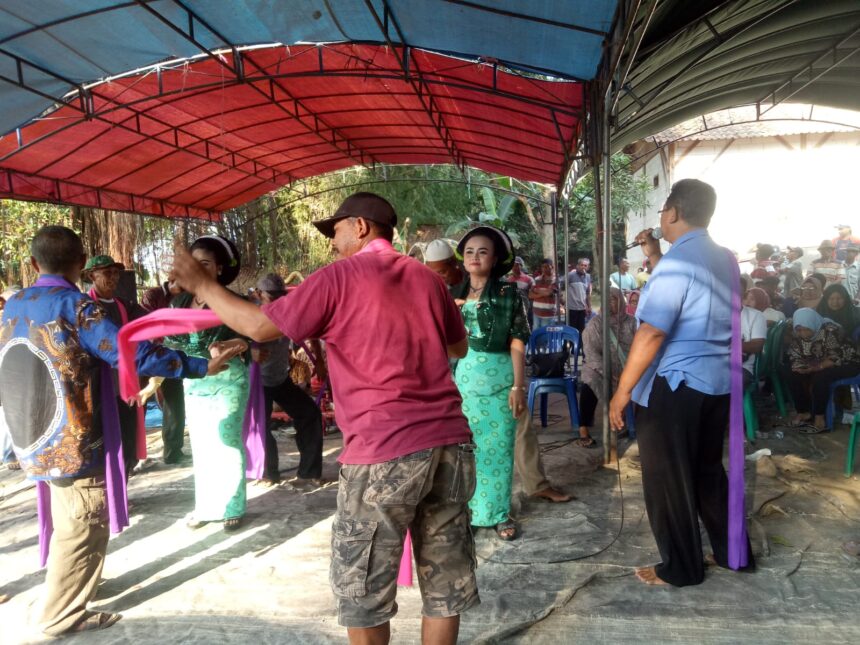 Dibalik Kesenian Tayub di Blora