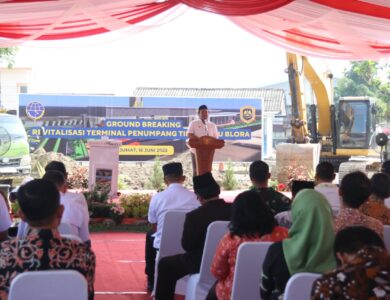 pekerjaan revitalisai Terminal Tipe A Cepu