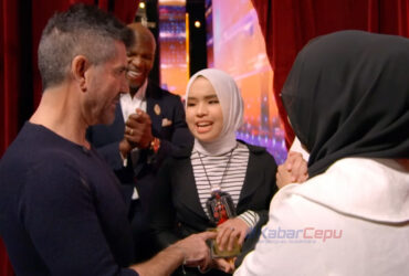 Bisikan Simon Cowell ke Putri Ariani