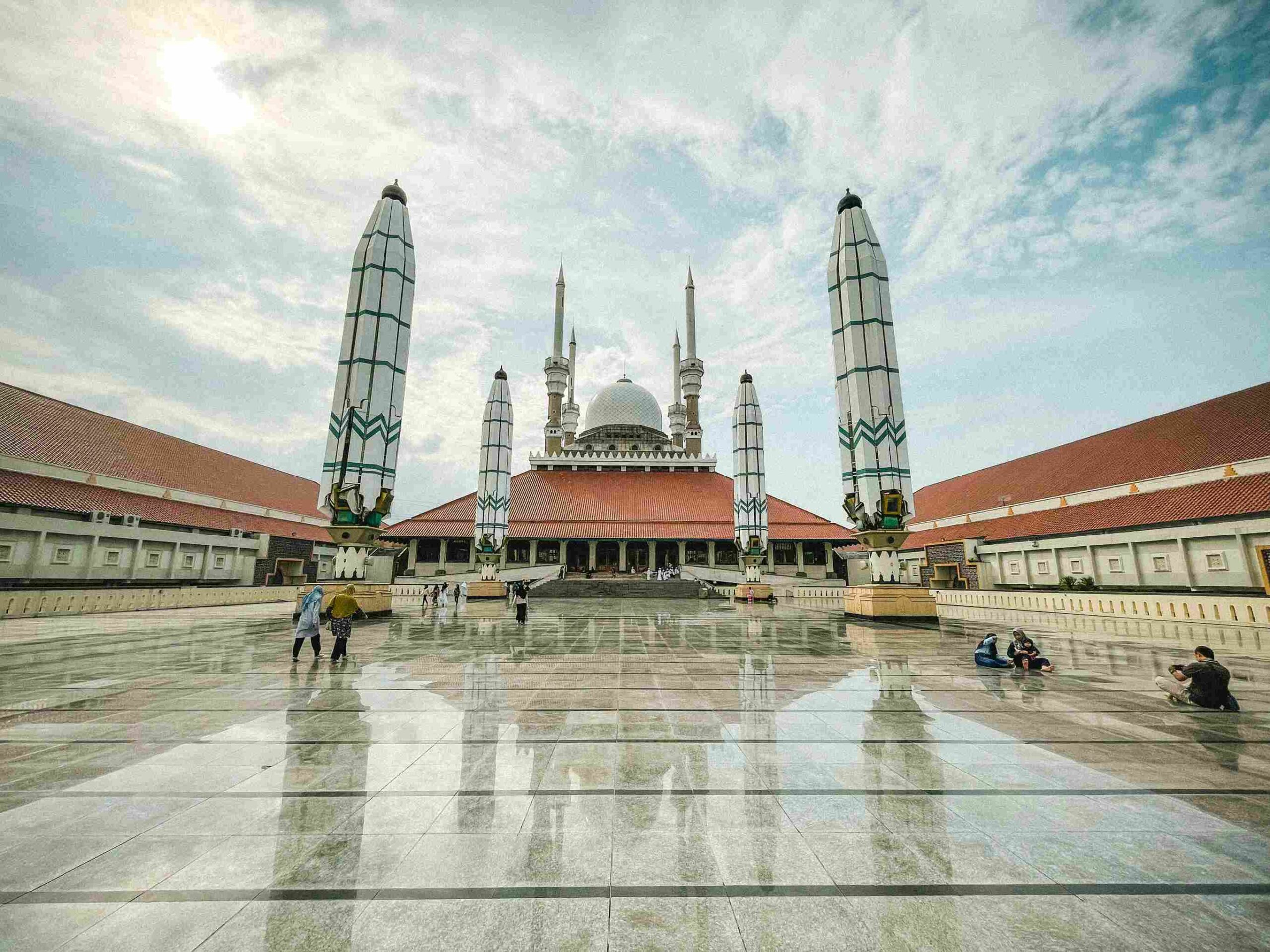 masjid agung wisata malam di semarang