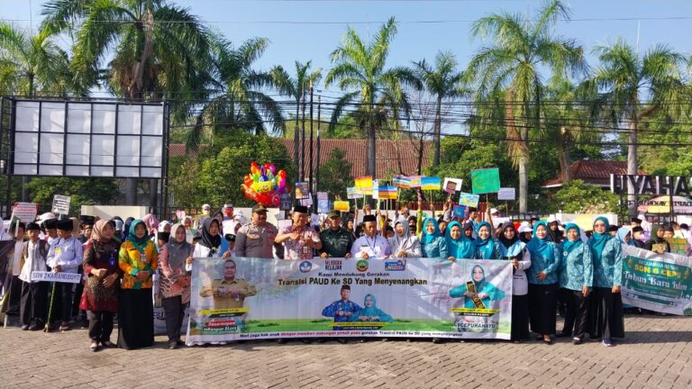 Isi MPLS, Siswa dan Guru SD di Cepu Pawai Menyambut Tahun Baru Hijriah