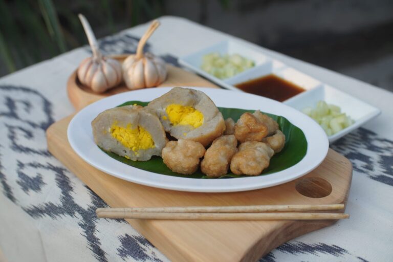 Kuliner Blora, Mpek-Mpek Mbak Yeppy Memang Menggoda Selera