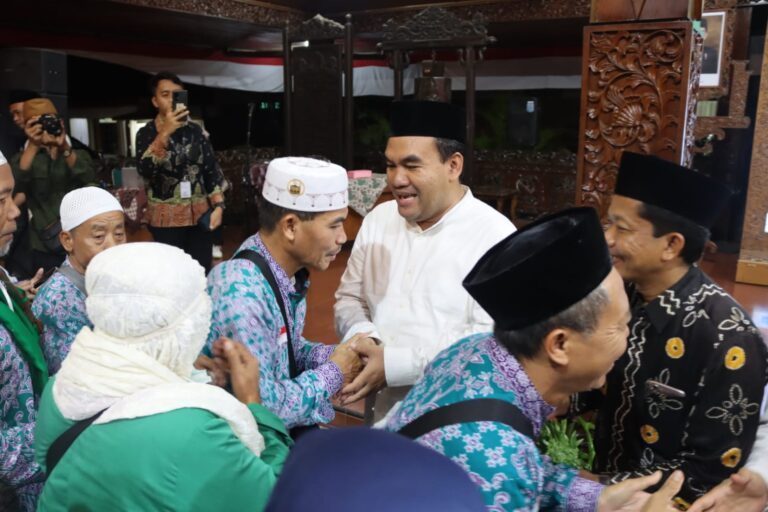 Alhamdulillah! Jemaah Haji Blora Tiba di Kampung Halaman