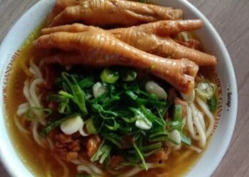 warung mie ayam di cepu