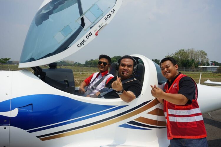 Jogja Flying Club Jajaki Kerja Sama Aerowisata di Blora