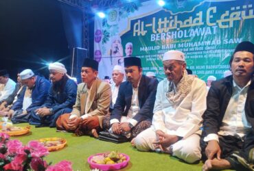 Peringatan Maulid Nabi Muhammad SAW Ribuan Warga Kunjungi Ponpes Al-Ittihad Cepu