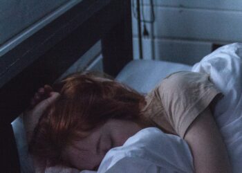 gangguang insomnia-Foto oleh Ivan Oboleninov