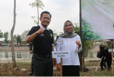 DPRD Blora Apresiasi Aksi Penanaman Pohon Oleh Polres Blora