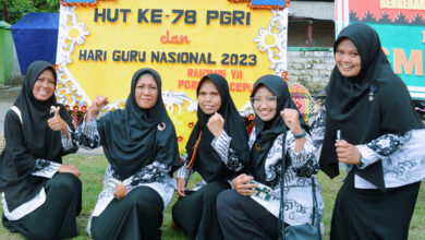 Juara 1 Lomba Karangan Bunga HUT ke 78 PGRI dan HGN 2023 di Cepu, Blora