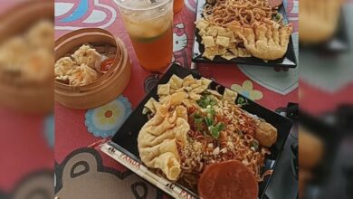 Mie Njedir Warung Ijo, Sensasi Pedas Nikmat yang Bikin Ketagihan