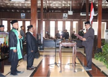 Budi Susetiyono Gantikan Agus Untoro Sebagai Anggota DPRD Blora 4 Budi Susetiyono Gantikan Agus Untoro Sebagai Anggota DPRD Blora
