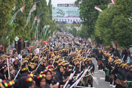 Tari Kolosal dan Festival Berkebaya Ramaikan Hari Jadi Blora ke-274