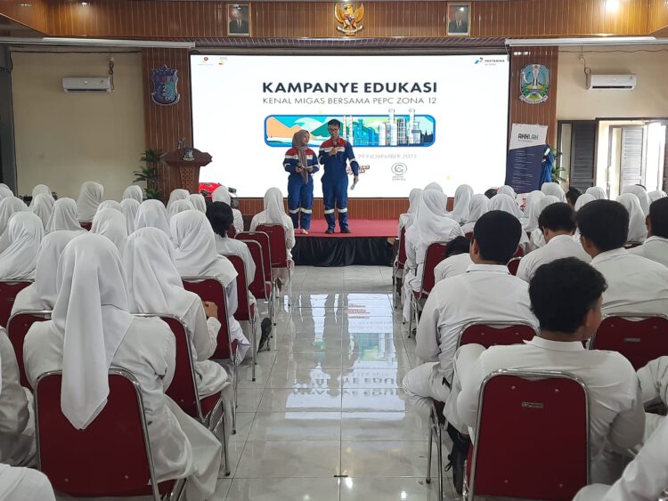 PT Pertamina EP Cepu Kenalkan Industri Migas ke Siswa SMAN 2 Bojonegoro