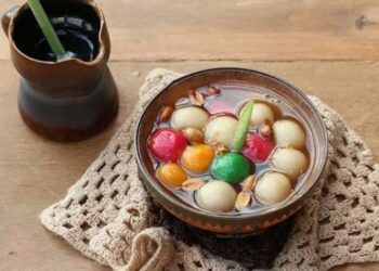 Berburu Wedang Ronde di Cepu, Minuman Hangat yang Menyehatkan 3 Berburu Wedang Ronde di Cepu, Minuman Hangat yang Menyehatkan