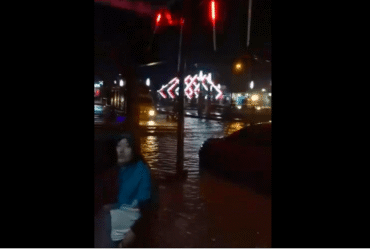 Banjir di Cepu, Jalan Protokol dan Pemukiman Terendam