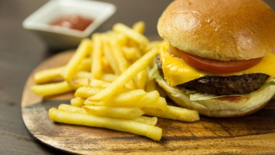 Bahaya Fast Food bagi Kesehatan Jantung