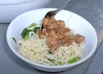 Mie Ayam Hanya Rp2.000 di Bojonegoro, Begini Penampakannya!