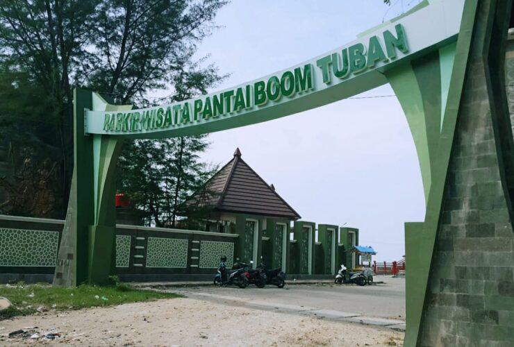 pantai terbaik di tuban