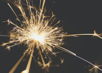 5 Ide Merayakan Tahun Baru Anti-Mainstream yang Tetap Seru