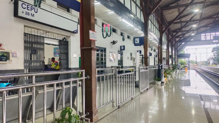 Malam Tahun Baru, KAI Imbau Pelanggan Datang Lebih Awal ke Stasiun