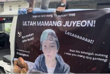 Fans Juyeon The Boyz Bagikan Tahu Bulat Gratis untuk Rayakan Ultah Sang Idola