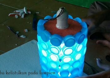 Ide Kreatif Membuat Lampion dari Tutup Botol Bekas