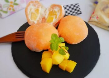Mochi Mangga Super Lembut dan Kenyal, Si Bulat yang Digemari Emak - emak