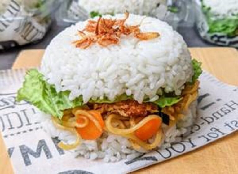 Ide Jualan Paling Menguntungkan, Nasi Burger 2.000 Dijamin Laris Manis