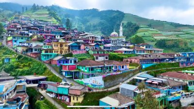 Menyelami Keindahan Nepal Van Java yang Memanjakan Pandangan di Magelang
