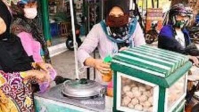 Jelajah Kuliner Cepu, Rekomendasi Berburu Cilok dan Pentol di Cepu