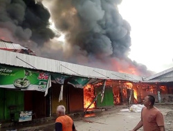 Ratusan Kios di Pasar Ngawen Kabupaten Blora Terbakar, Bupati Minta Camat Atasi Secara Gotong Royong