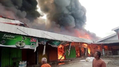 Ratusan Kios di Pasar Ngawen Kabupaten Blora Terbakar