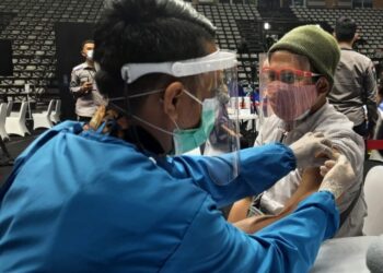 Siapa yang Akan Membayar untuk Vaksin COVID-19 Mulai Tahun 2024?