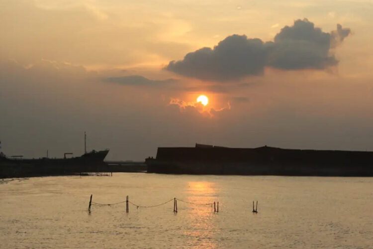 7 Destinasi Wisata Tegal Wajib Dikunjungi, Memukau dan Instagramable 1 7 Destinasi Wisata Tegal Wajib Dikunjungi Memukau dan Instagramable